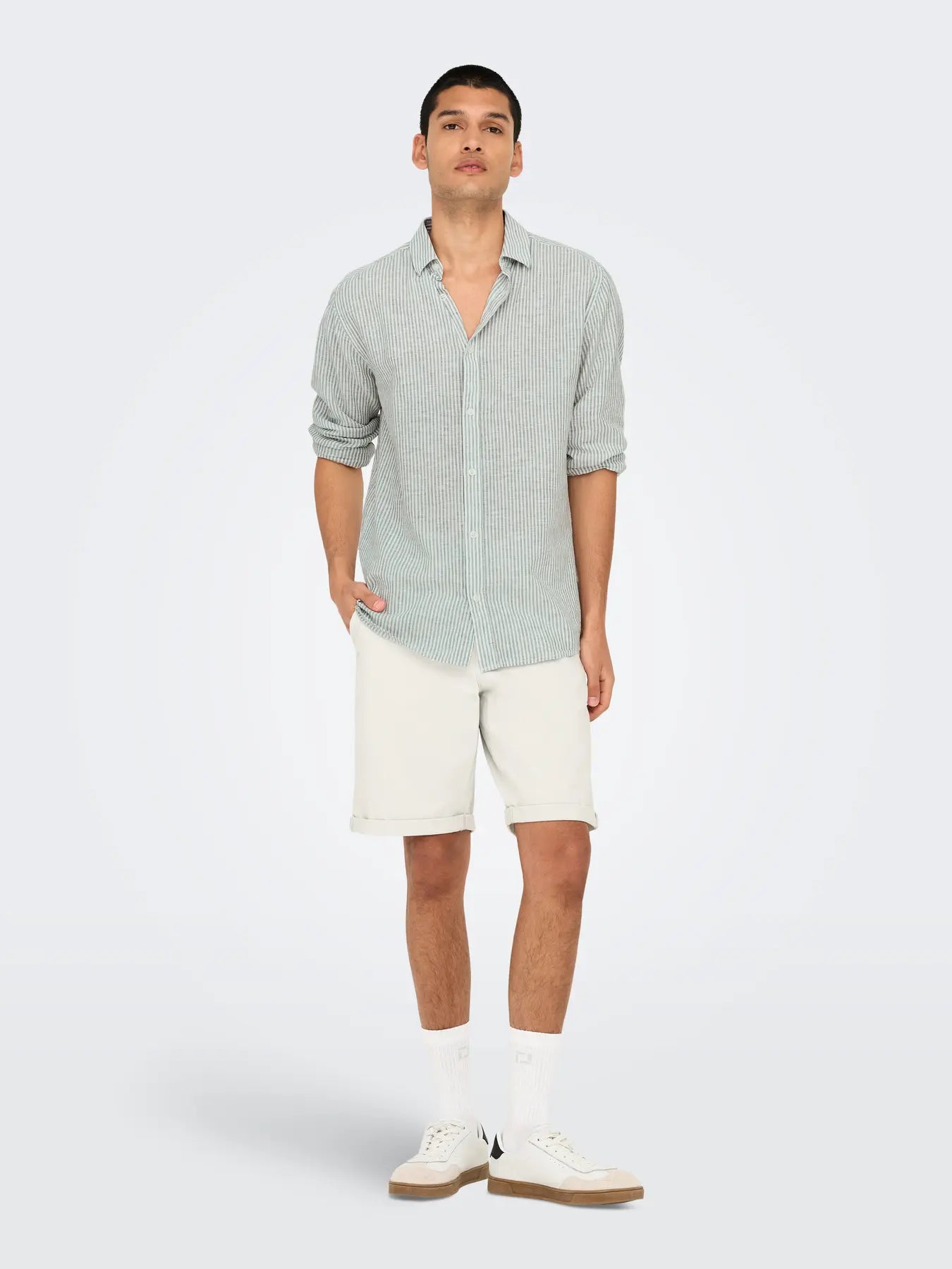 CAIDEN STRIPE LINEN SEASPRAY
