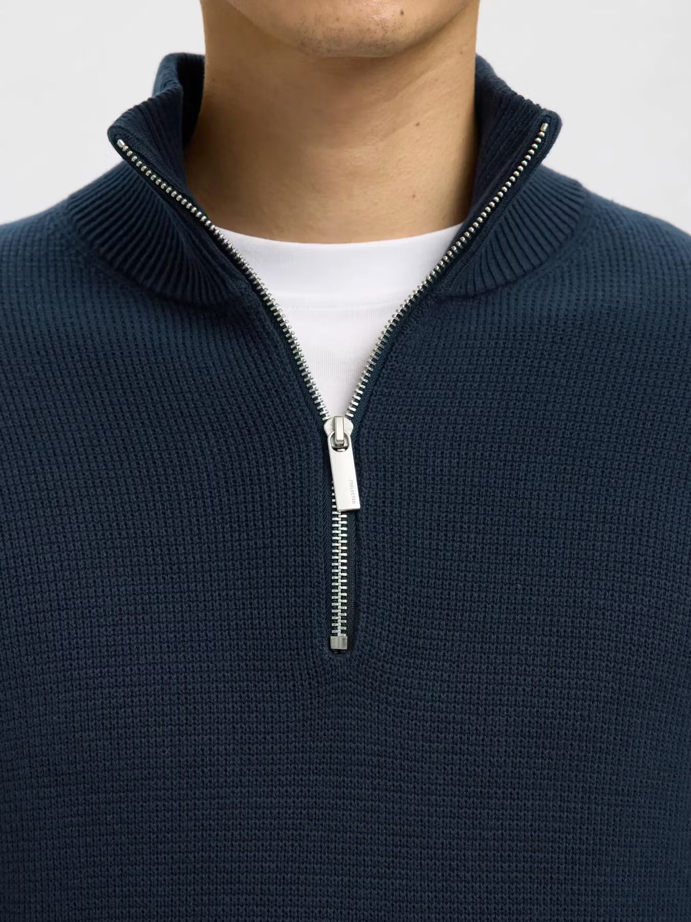 DANE HALFZIP SKY CAPTAIN