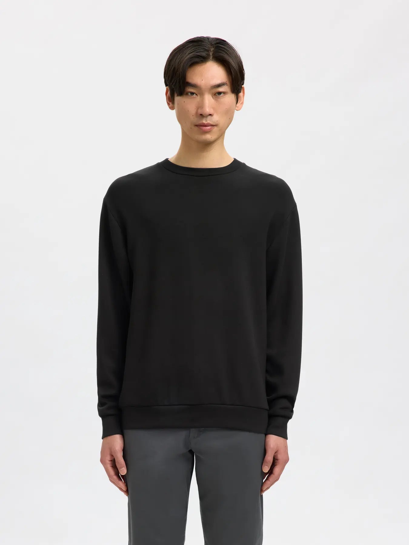 EMANUEL SOFT CREW NECK SWEAT BLACK