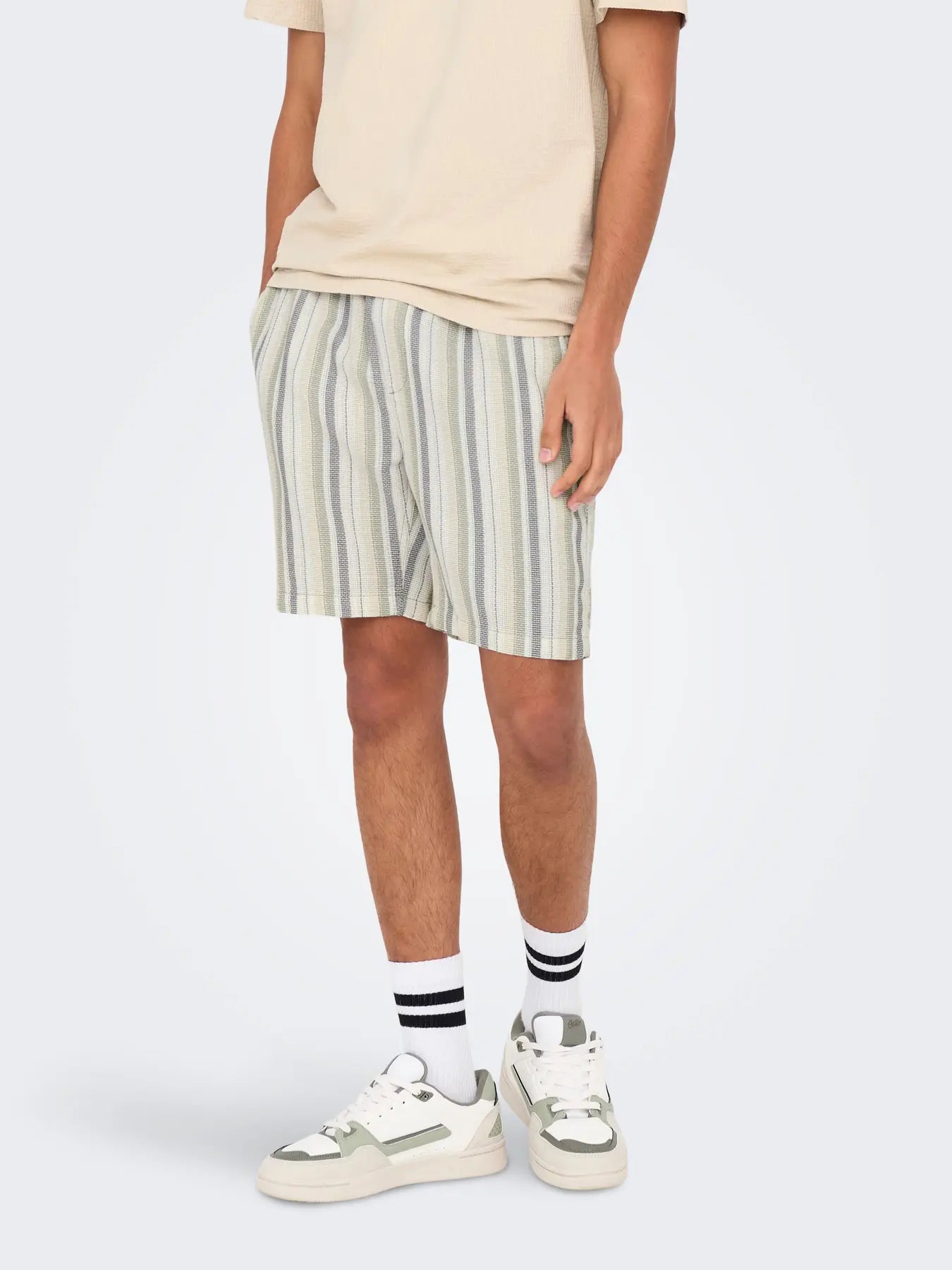 TREV SHORTS SEAGRASS