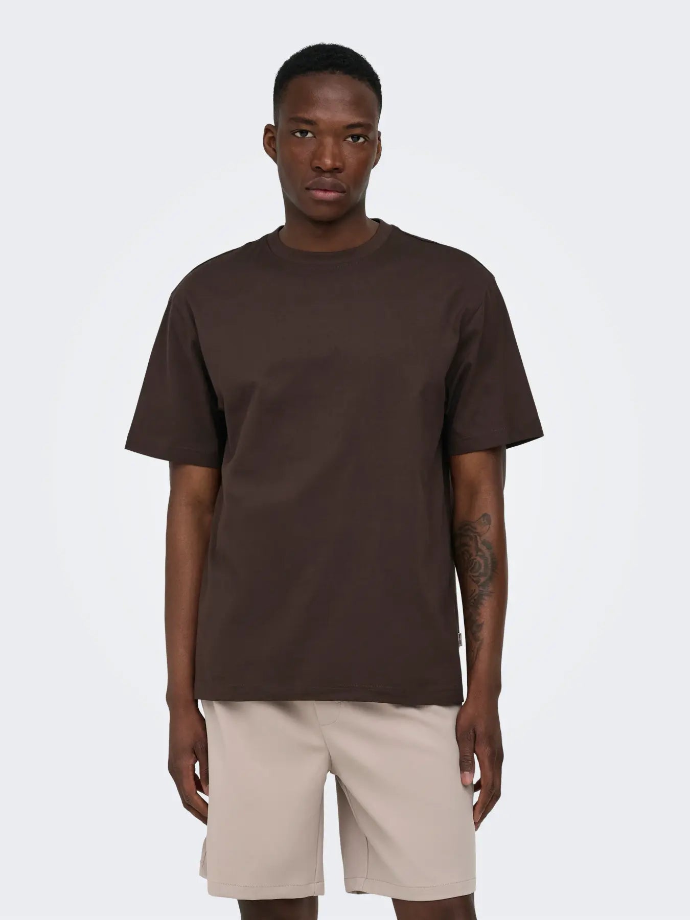 FRED RLX TEE - COFFEE BEAN