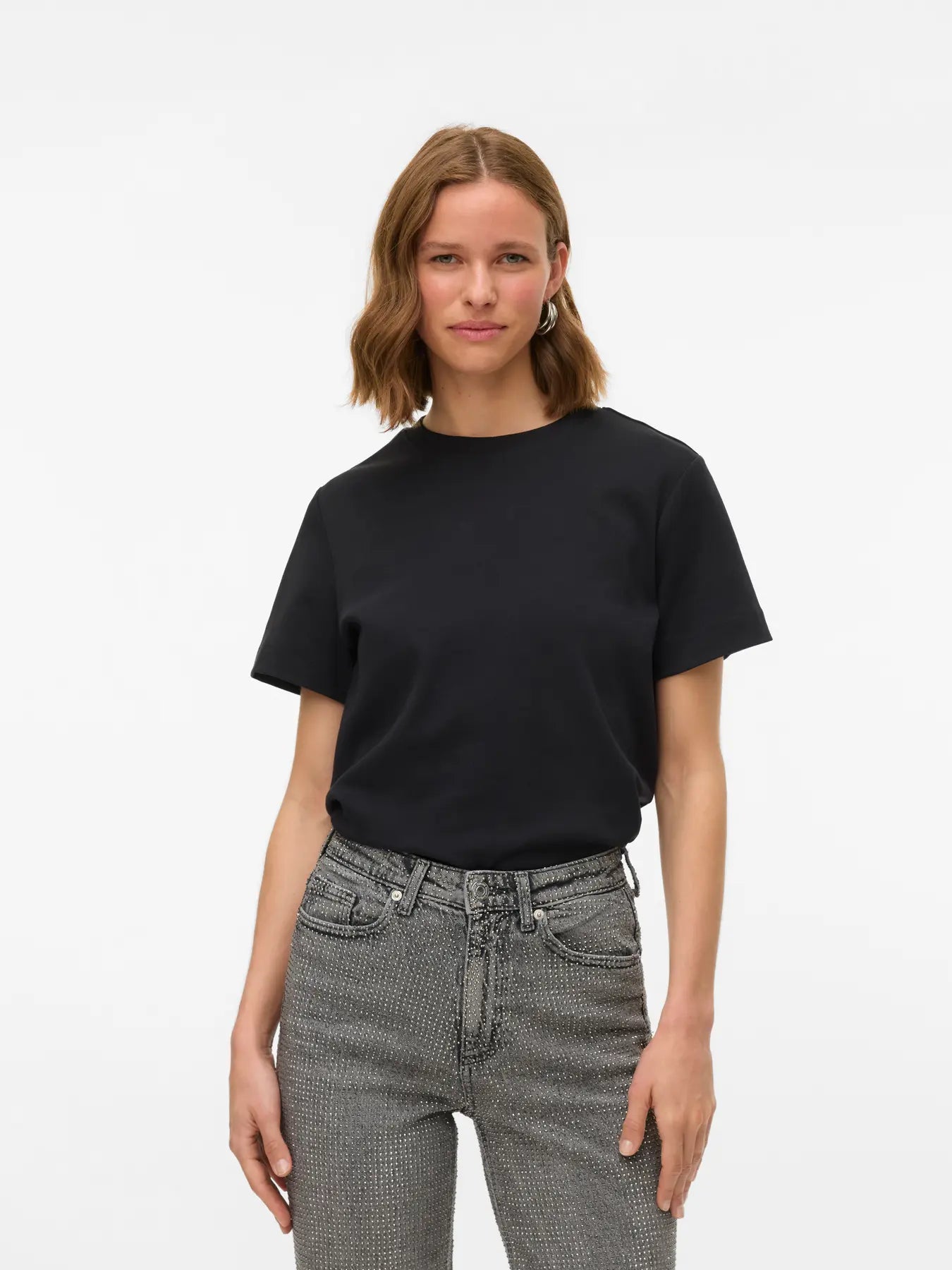 NAIMA T-SHIRT BLACK