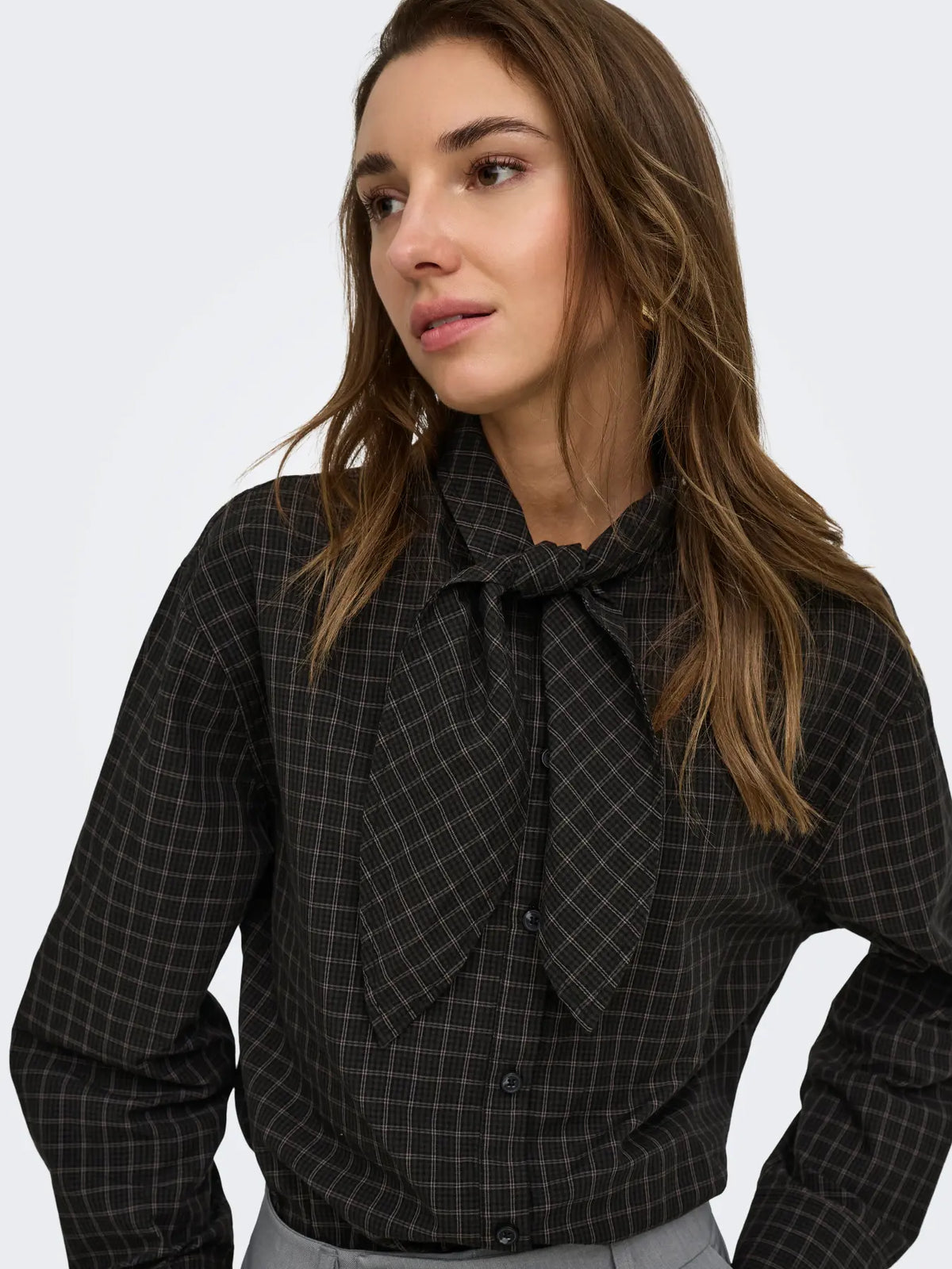 MAYA CHECK BOW SHIRT